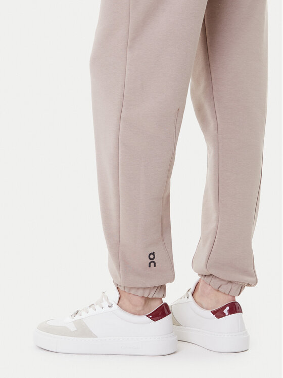 On On Donji dio trenerke Club Pants 1WE1005 Bež Relaxed Fit