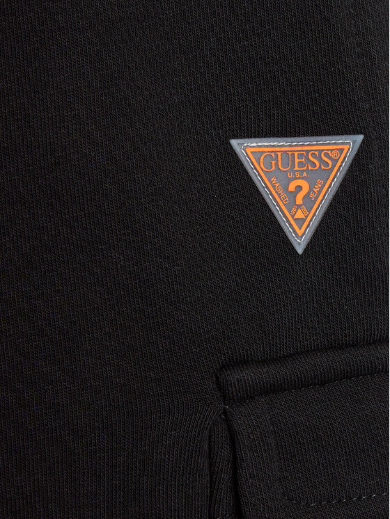Guess Guess Szorty sportowe L4GD21 KBK32 Czarny Regular Fit