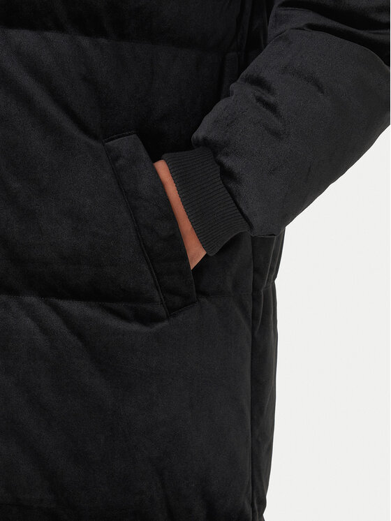 Juicy Couture Juicy Couture Giubbotto invernale Century JCOIJ225552 Nero Relaxed Fit