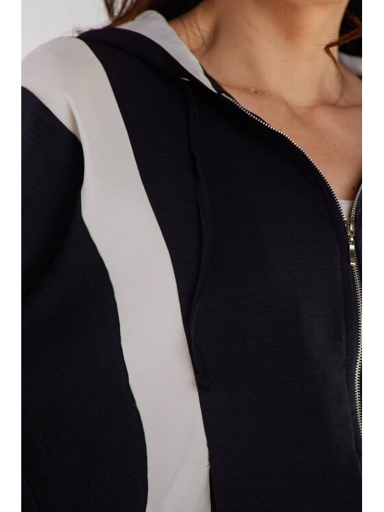 Awama Awama Bluza A495 Czarny Basic Fit