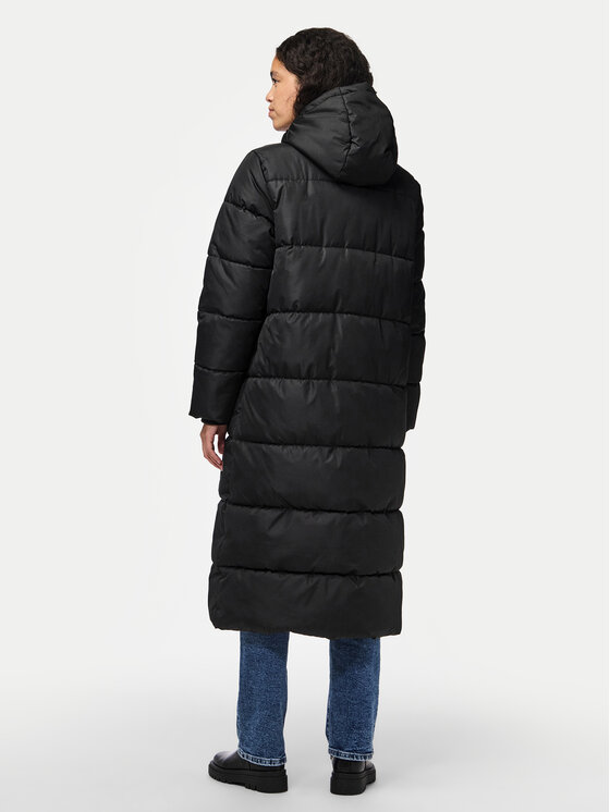 Pieces Pieces Kurtka zimowa Maddie 17150937 Czarny Regular Fit