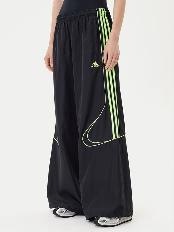 adidas Spodnie dresowe Teamgeist adicolor JV7478 Czarny Oversize