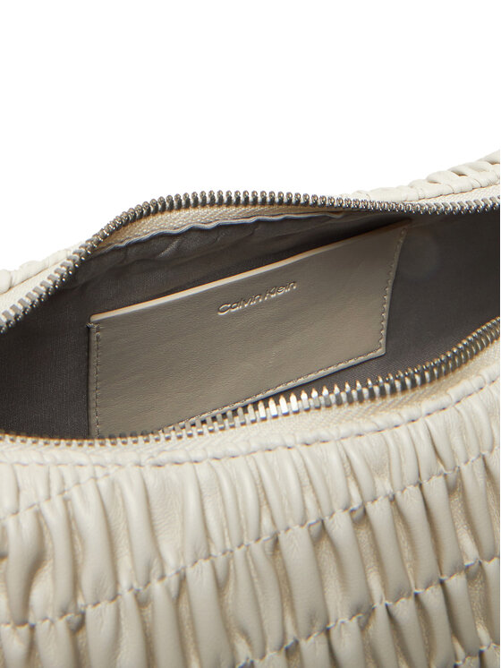 Calvin Klein Jeans Calvin Klein Jeans Geantă Rouched Shoulder Bag LV04K3088G Écru