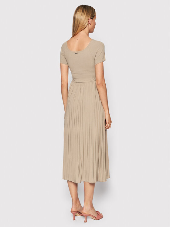 Guess Guess Igapäevane kleit Erynn WBGK86 WE6D1 Beež Regular Fit