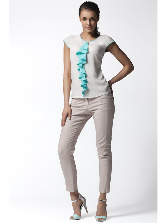 Awama Awama Bluzka A025 Écru Basic Fit