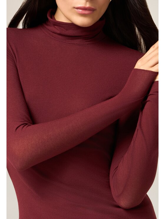 Oltre Oltre T-shirt G050J104294N036 Bordeaux Slim Fit