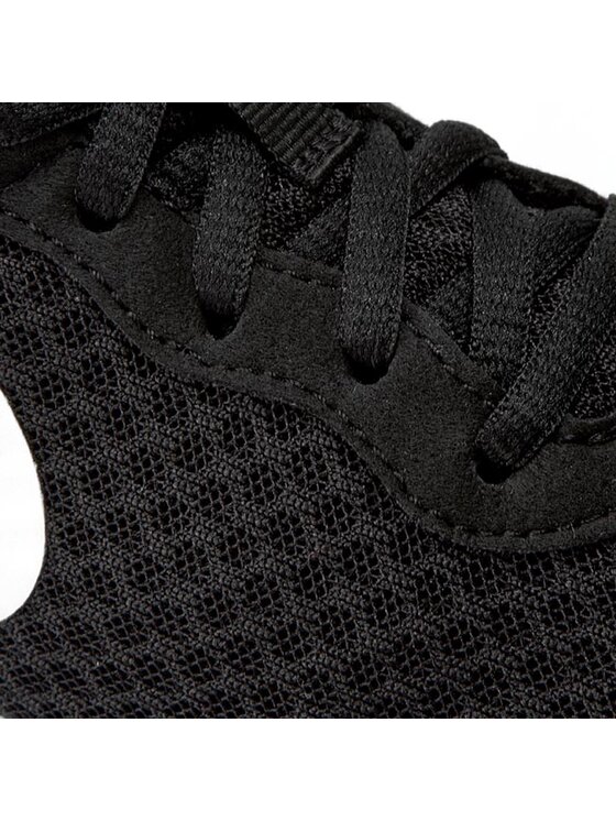 Nike Nike Laisvalaikio batai Tanjun 812655 011 Juoda
