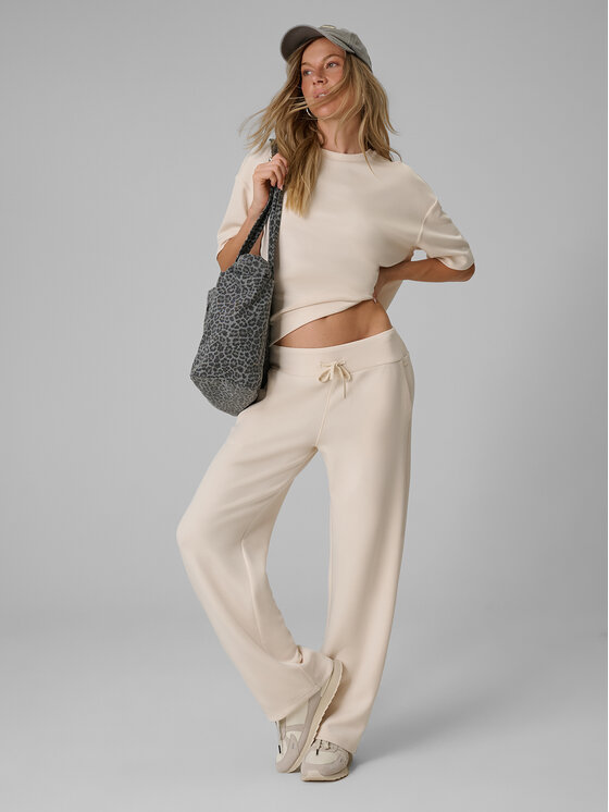 4F 4F T-Shirt COSY Kremowy Loose Fit