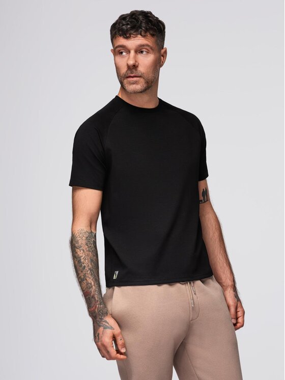 Ombre Ombre T-Shirt OM-TSCT-0240 Czarny Comfortable Fit