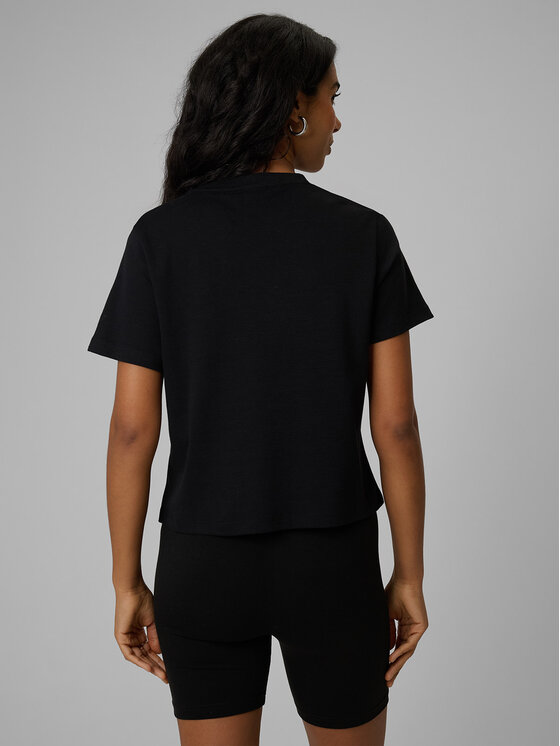 4F 4F T-Shirt ESSENTIALS Czarny Regular Fit
