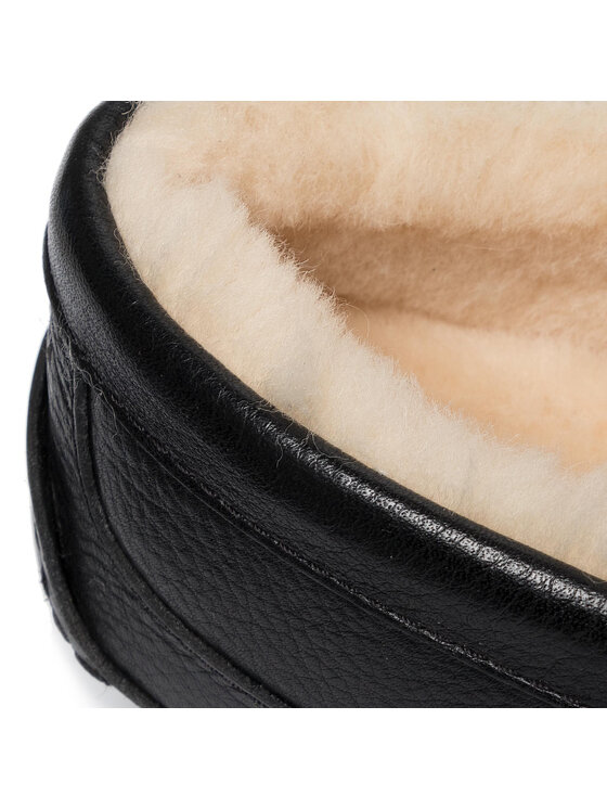 ugg m ascot