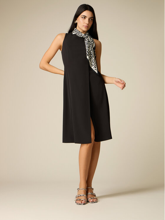 Oltre Oltre Sukienka wieczorowa 7039R004997N033 Czarny A-Line Fit