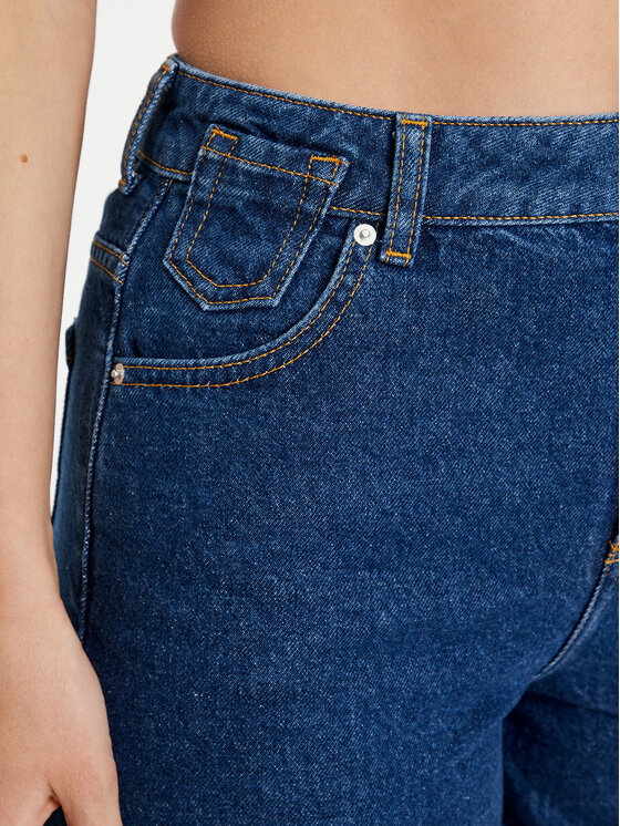 Mustang Mustang Jeans kratke hlače Charlotte 1015220 Mornarsko modra Comfort Fit