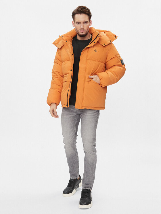 Calvin Klein Jeans Calvin Klein Jeans Зимно яке J30J323709 Оранжев Relaxed Fit