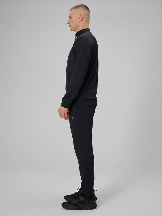4F 4F Spodnie dresowe ATHLETIC Czarny Regular Fit