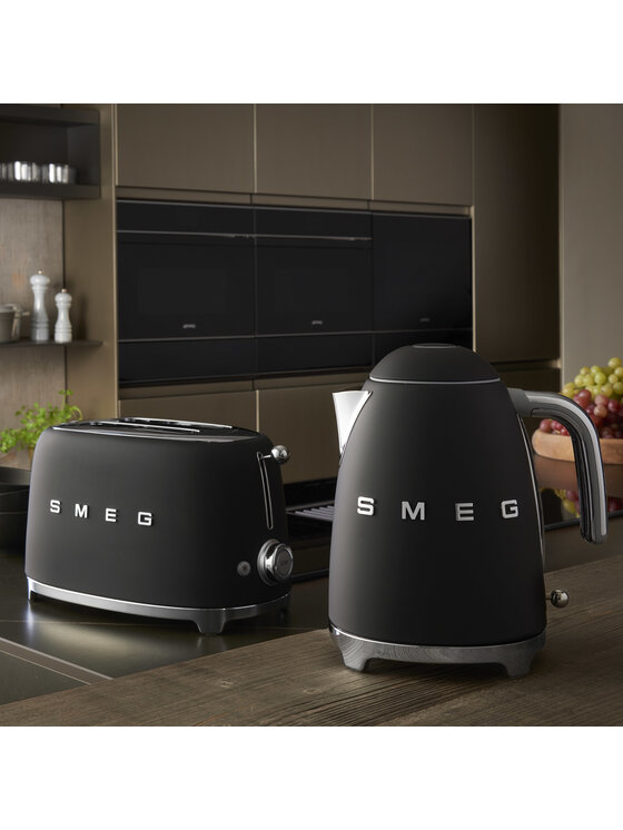 Smeg Smeg Czajnik elektryczny KLF03BLMEU Czarny