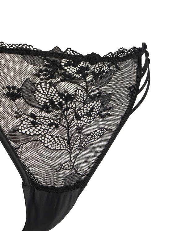 Hunkemöller Hunkemöller Stringové nohavičky Avela 302373 Čierna