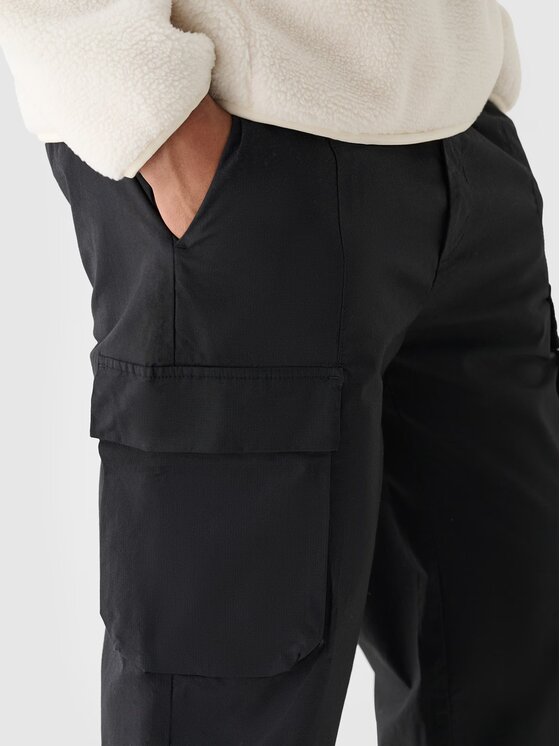 4F 4F Pantaloni di tessuto 4FRAW24TTROM1167-20S Nero Regular Fit