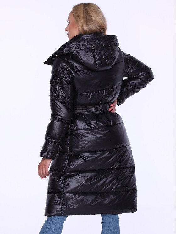 Perso Perso Kurtka puchowa z paskiem Czarny Slim Fit