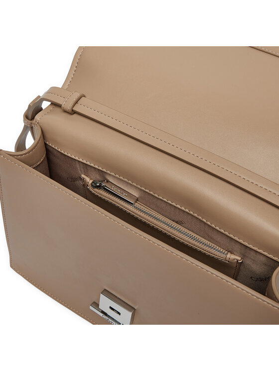 Calvin Klein Calvin Klein Сумка Ck Linear Shoulder Bag K60K612158 Бежевий