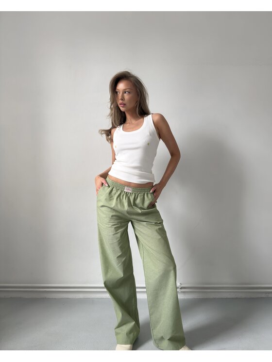 Le Songe Le Songe Spodnie materiałowe LADY Zielony Basic Fit