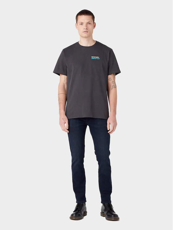 Wrangler Wrangler T-Shirt TEE GRAPHIC Czarny Regular Fit