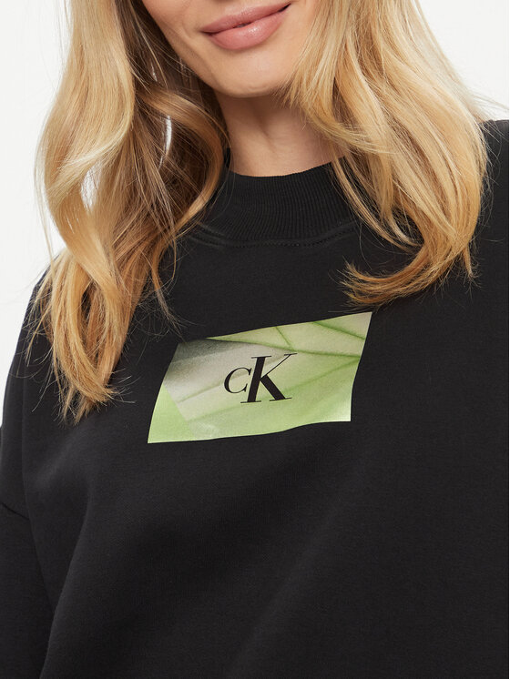 Calvin Klein Jeans Sweatshirt Illuminated Box Logo Crew Neck J20J222897  Schwarz Regular Fit