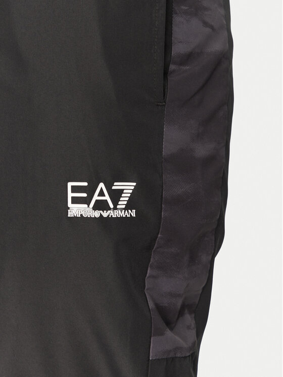 EA7 Emporio Armani EA7 Emporio Armani Tepláková souprava 7M000079 AF12948 UC001 Černá Regular Fit