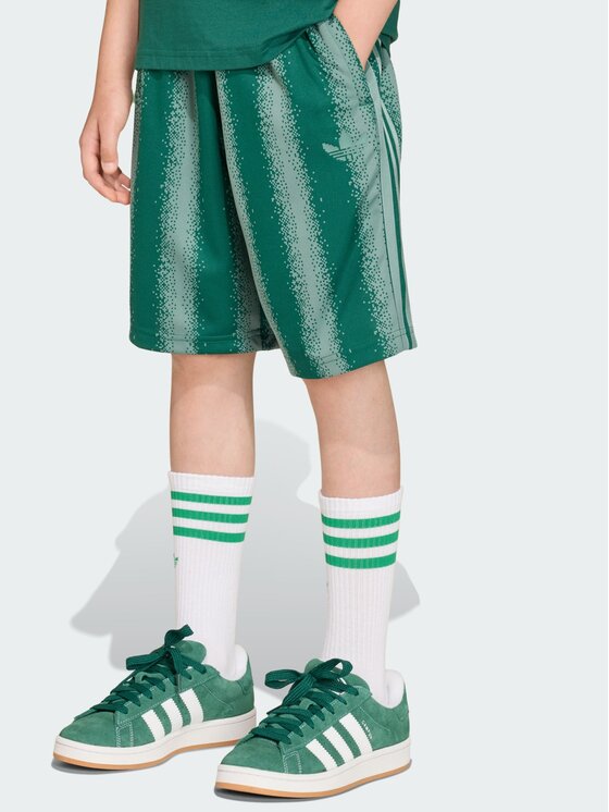 adidas adidas Szorty materiałowe 159274 Zielony Oversize