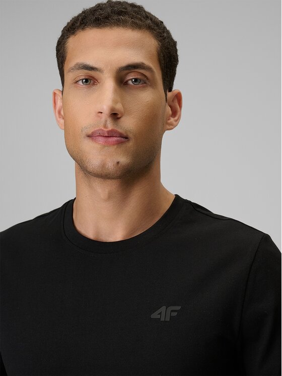 4F 4F T-Shirt 4FRMM00TTSHM4193-20S Czarny Slim Fit