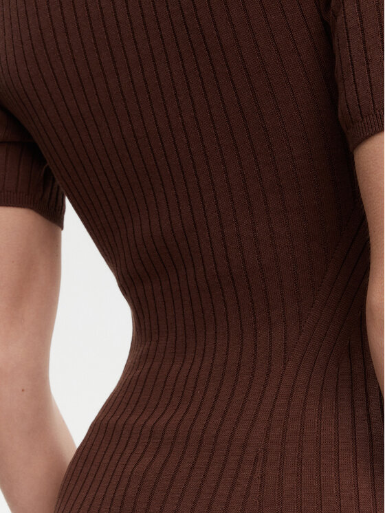 Herskind Herskind Džemper haljina Toffee 5536106 Smeđa Regular Fit