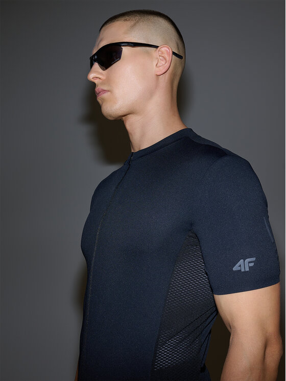 4F 4F Koszulka rowerowa A NEW ROAD AHEAD Czarny Slim Fit