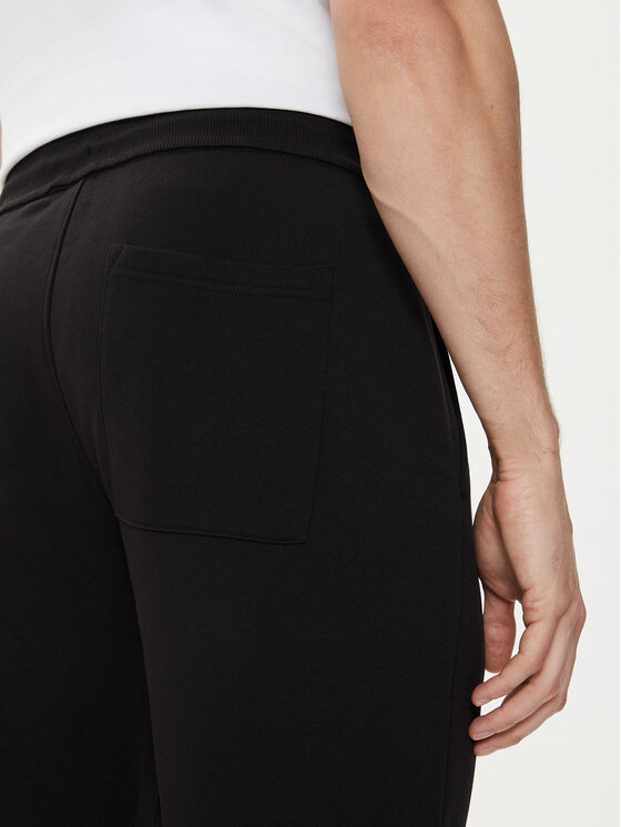 Calvin Klein Jeans Calvin Klein Jeans Spodnji del trenirke Embro J30J326033 Črna Regular Fit