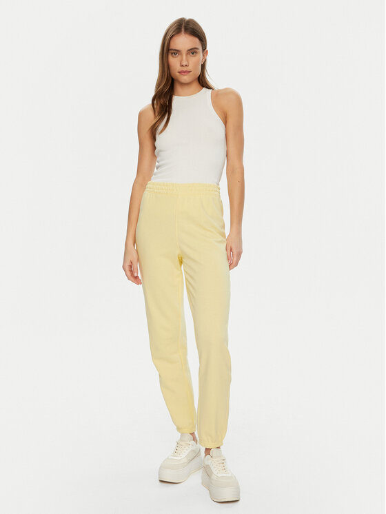 ONLY ONLY Спортивні штани Bella 15312094 Жовтий Regular Fit