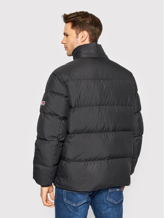 Tommy Jeans Tommy Jeans Pehelykabát Essential DM0DM12171 Fekete Regular Fit