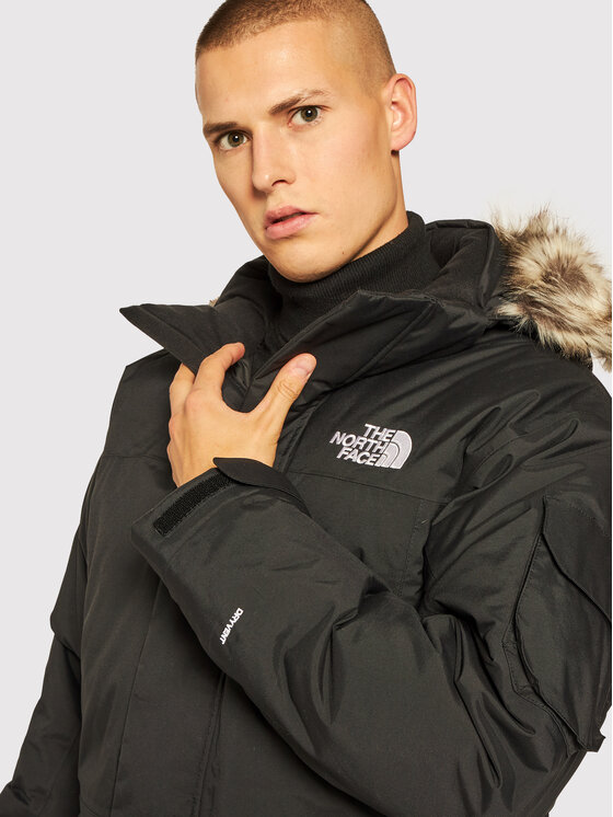 The North Face The North Face Kurtka zimowa Recycled Mcmurdo NF0A4M8G Czarny Regular Fit