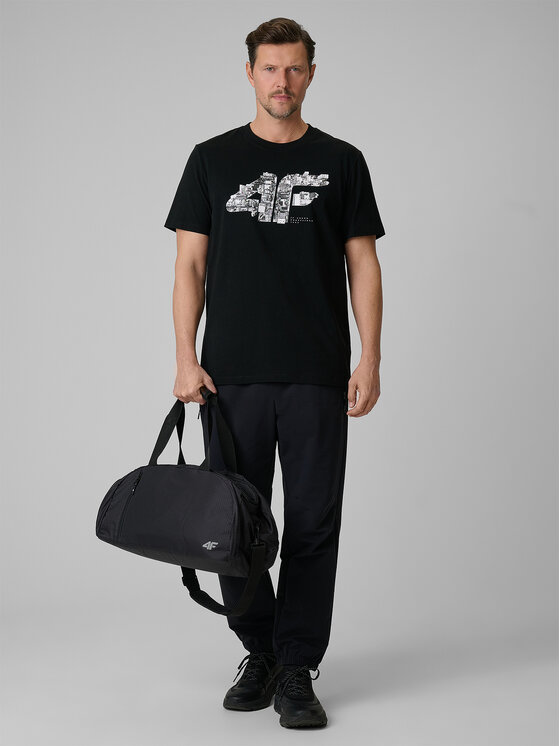 4F 4F T-Shirt CITY Czarny Regular Fit