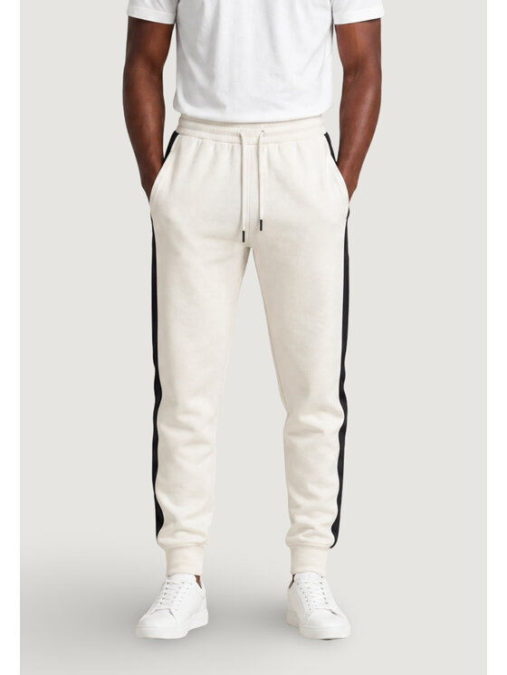 Armani Exchange Armani Exchange Pantaloni da tuta XM003145 AF13047 Bianco Casual Fit