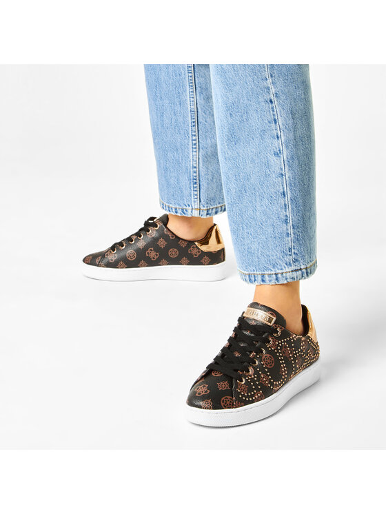 Guess Guess Laisvalaikio batai Razz FL7RAZ FAL12 Juoda