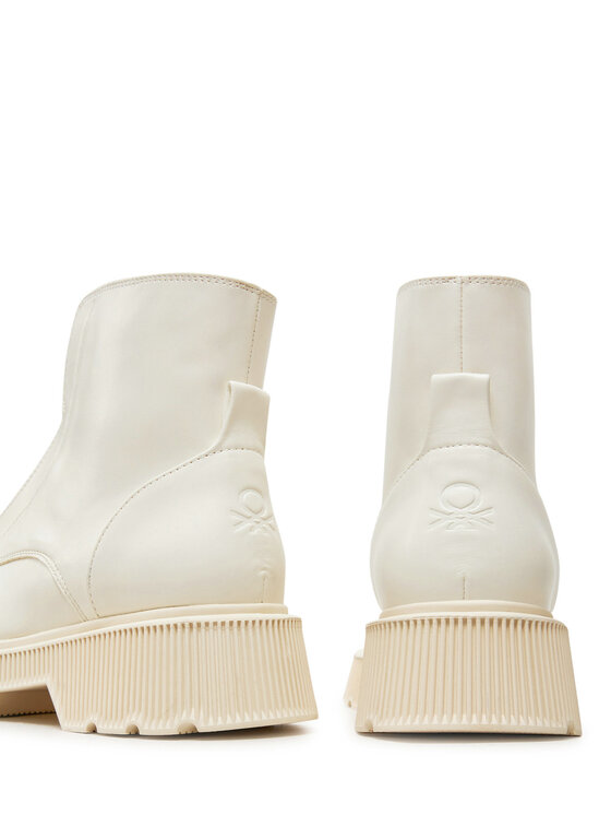 United Colors Of Benetton United Colors Of Benetton Planinarske cipele 8H6DDD038 Écru