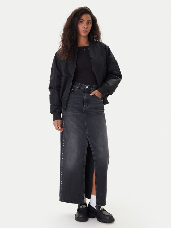 Tommy Jeans Tommy Jeans Džínová sukně Layla DW0DW21576 Černá Regular Fit