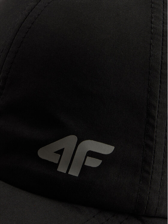 4F 4F Czapka z daszkiem BASIC 3 Czarny