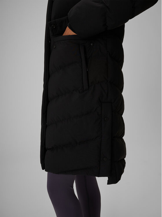 4F 4F Płaszcz zimowy CITY JACKETS Czarny Regular Fit