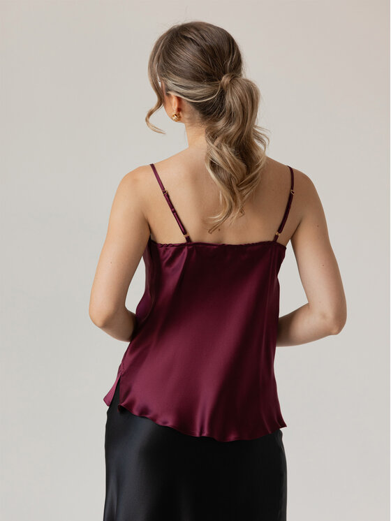 Cat&Cat Cat&Cat Top jedwabny z dekoltem woda Bordó Regular Fit