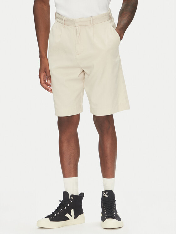 Lindbergh Lindbergh Pantalon scurți din material 30-505054 Bej Wide Fit