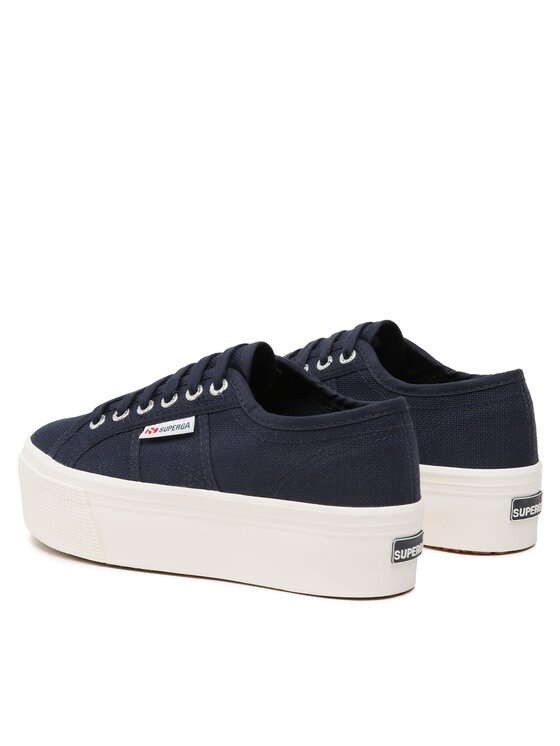 Superga 33 2025