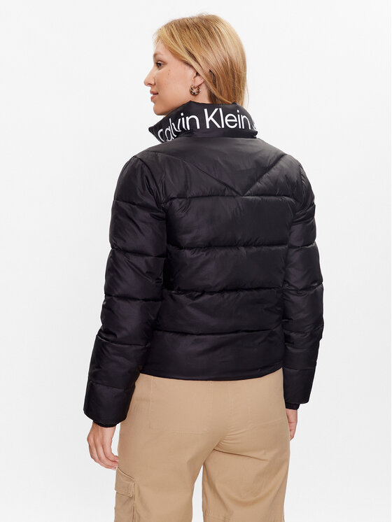 Calvin Klein Jeans Calvin Klein Jeans Μπουφάν μεταβατικό J20J221381 Μαύρο Regular Fit