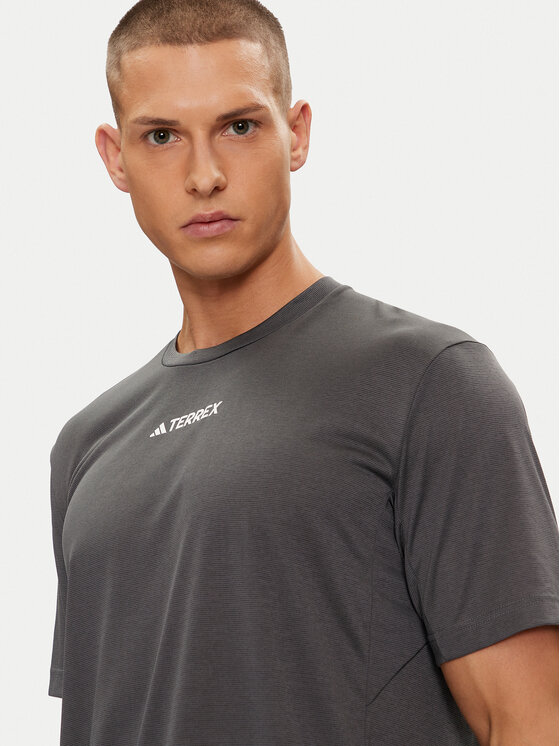 adidas adidas Tričko Terrex Multi T-Shirt HM4048 Čierna Regular Fit