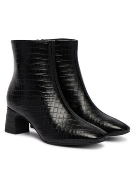 Μποτάκια Clarks