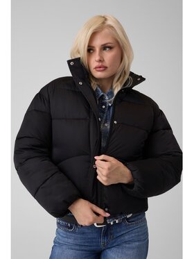 Guess Guess Bunda pro přechodné období 184822 Černá Classic Fit
